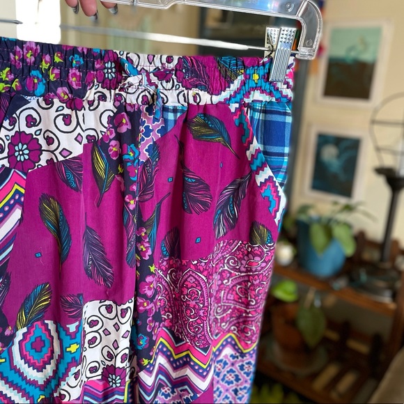 Silk Kids Joggers by 1989 Place, Size Large or 10 - Picture 6 of 11